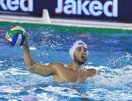 Altri cinque gol di Stefano Luongo stamattina ad Oporto