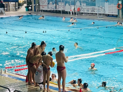Pallanuoto maschile, JUNIORES REGIONALE (U18),La Florentia B di misura contro l'Esseci Calenzano