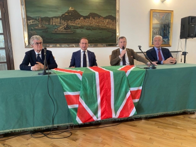 Circolo Nautico Posillipo: Pallanuoto, presentato il nuovo Direttore Tecnico Pino Porzio Domani al via la Final Eight di Coppa Italia, alle ore 15,00 Posillipo - Ortigia